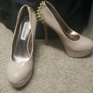 Nude platform heels